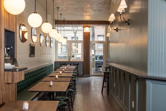 Crown Alley exterior