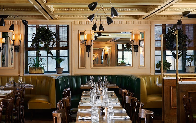 Marlton Hotel fireplace