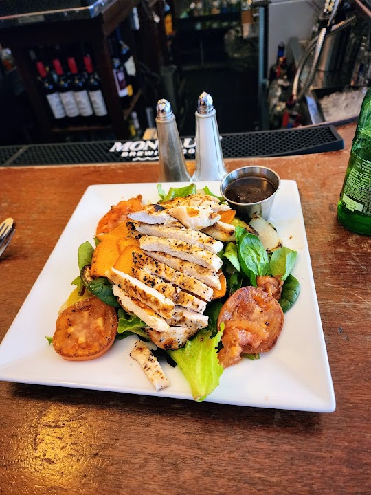 P.J. Carney's interior