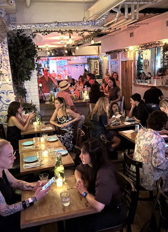 19 Cleveland interior